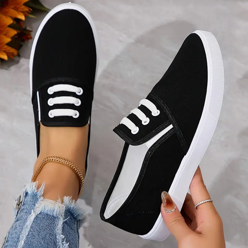 Neva | Scarpe Canvas Leggere e Flat Slip On