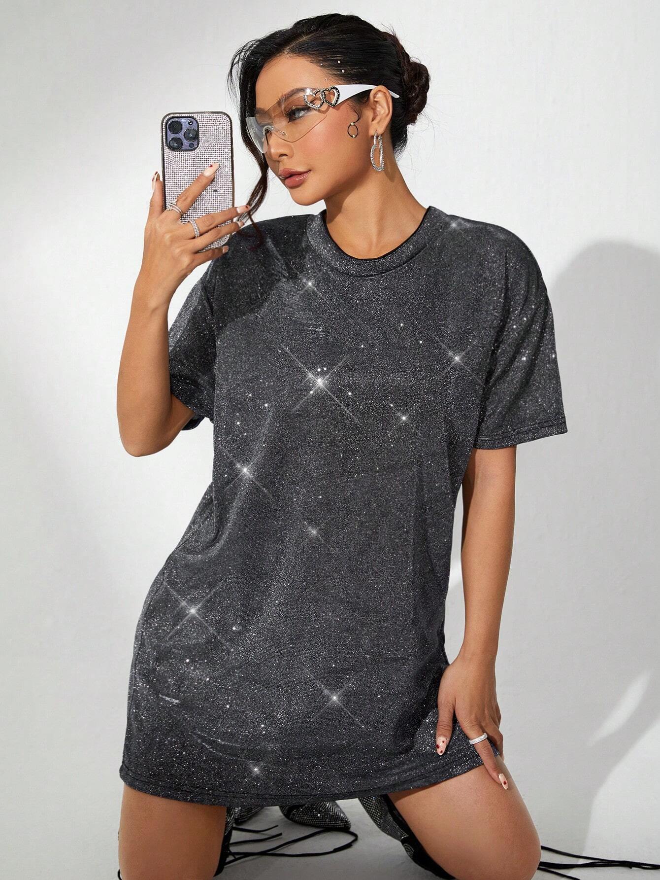 Luisa | Abito t-shirt con decorazione in paillettes senza spalle