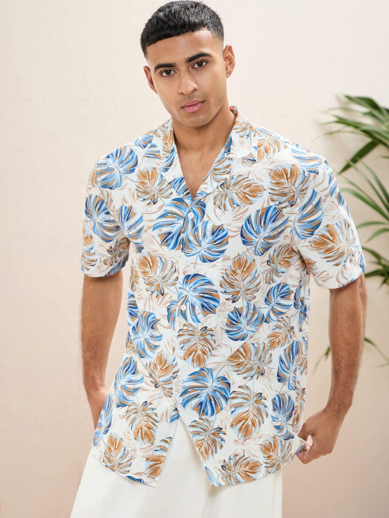 Camicia a maniche corte con stampa vegetale bohemien da festival