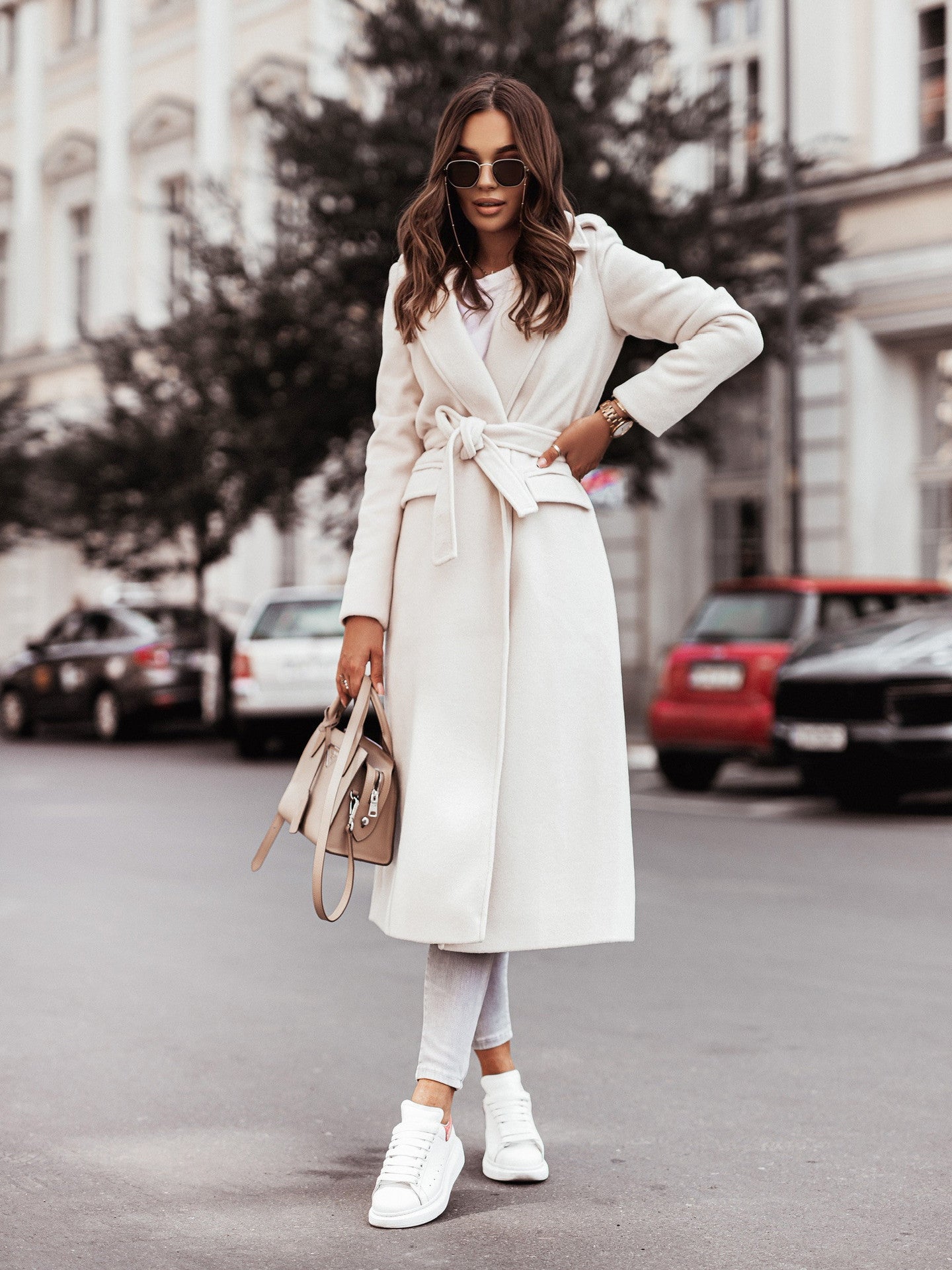 Sella | Cappotto in lana per donne con revers e cintura