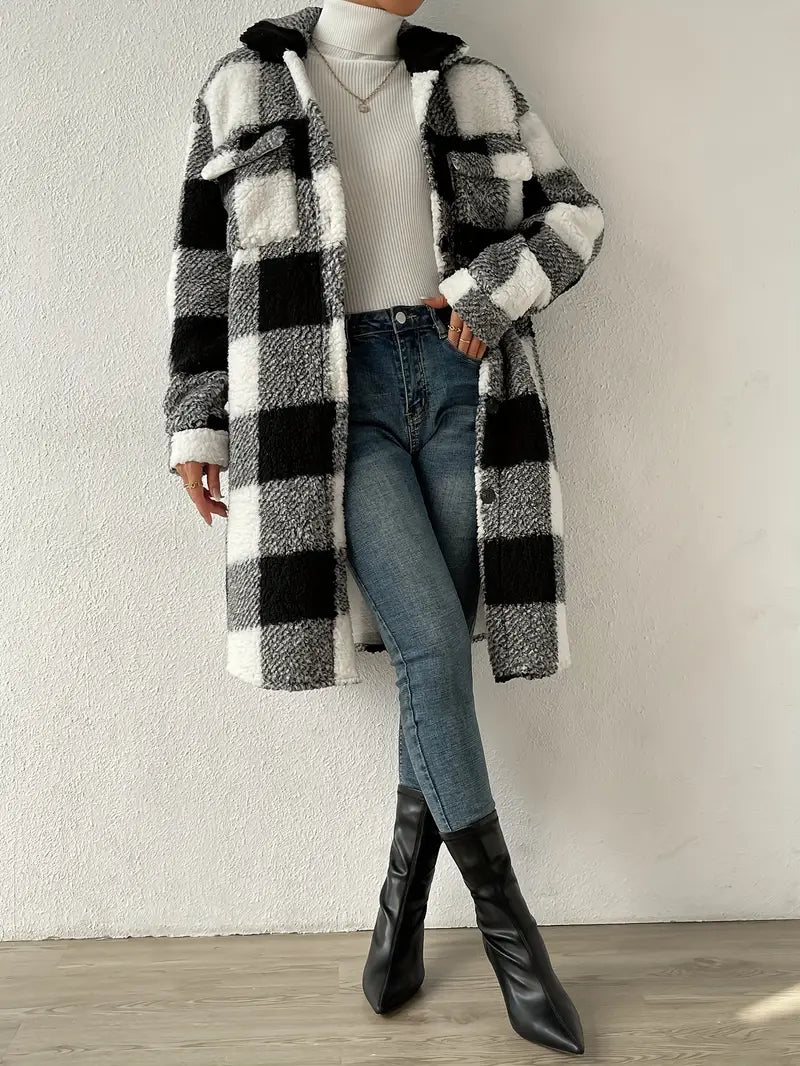 Serin | Elegante cappotto teddy a quadri