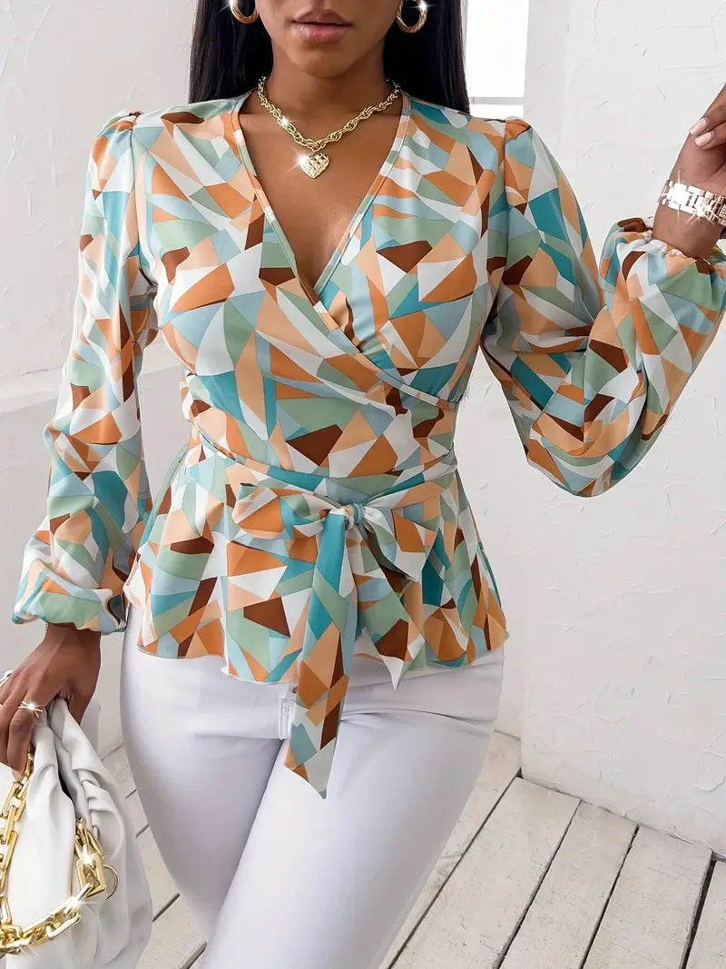 Chiara - Elegante blusa con maniche lunghe e scollo a V per l'estate