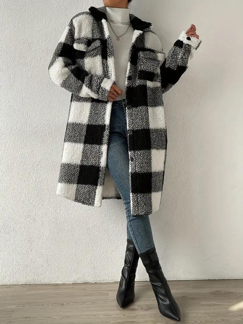 Serin | Elegante cappotto teddy a quadri