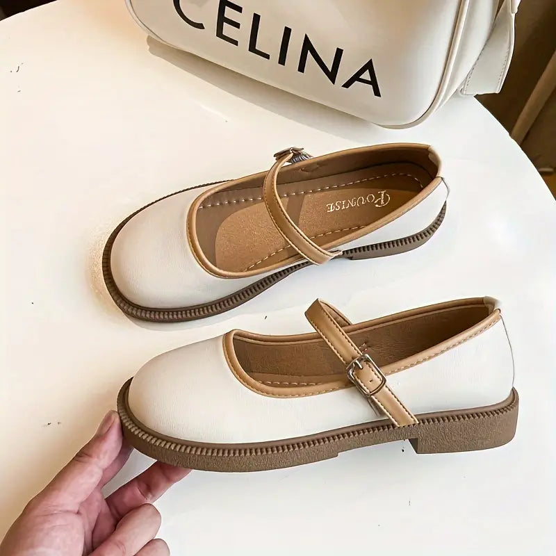 Paxton | Scarpe versatili con cinturino alla caviglia e suola morbida per abiti
