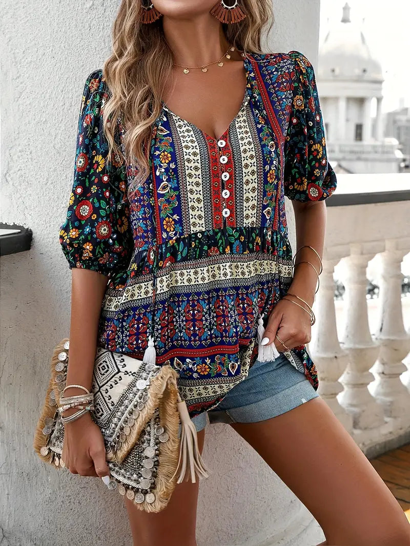 Flynn - Blusa comoda con stampa floreale etnica e scollo a V