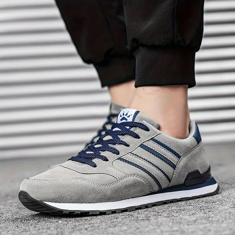 Maike | Klassische Herrensneaker – Stil trifft Komfort