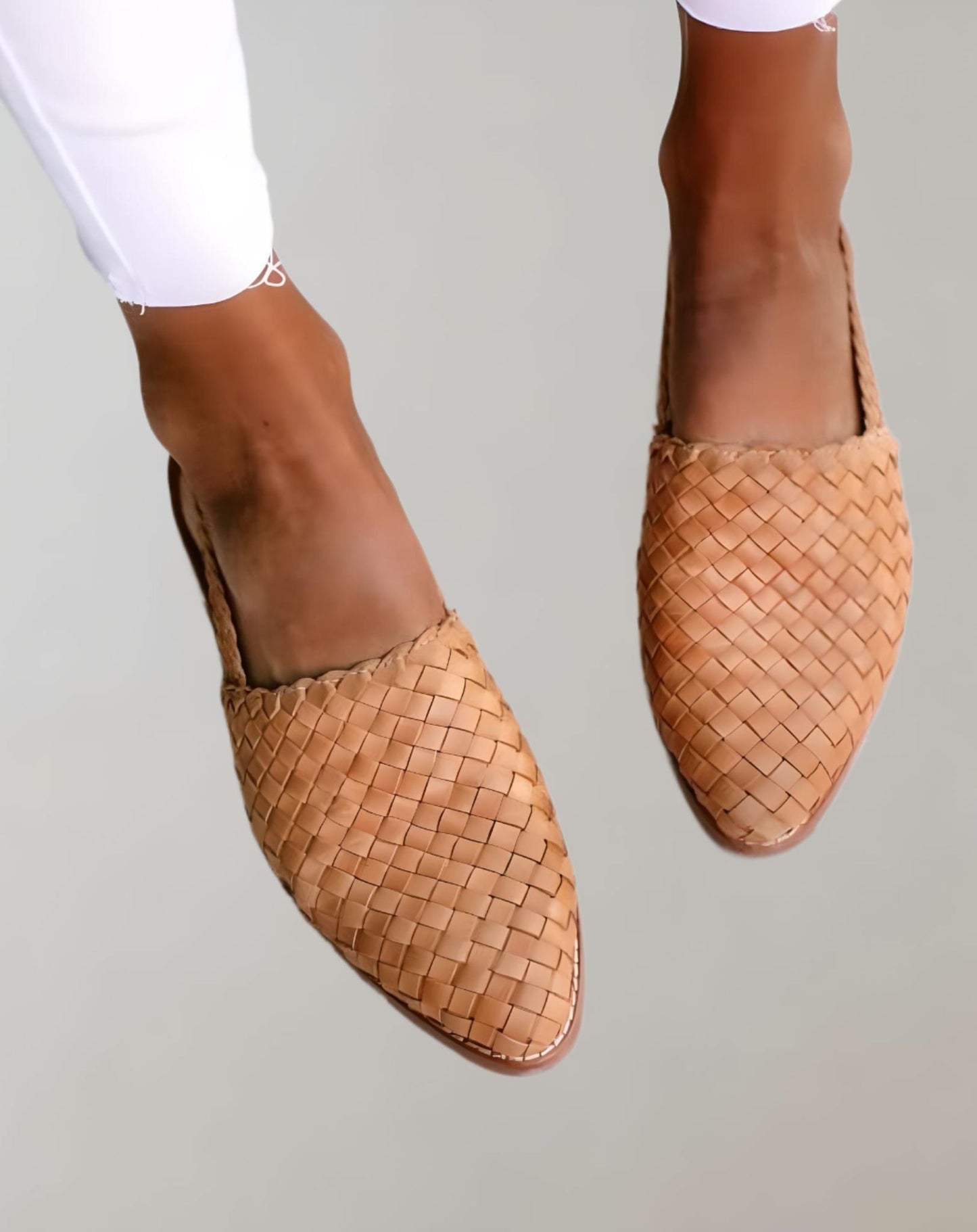 Lara | Scarpe basse con struttura intrecciata