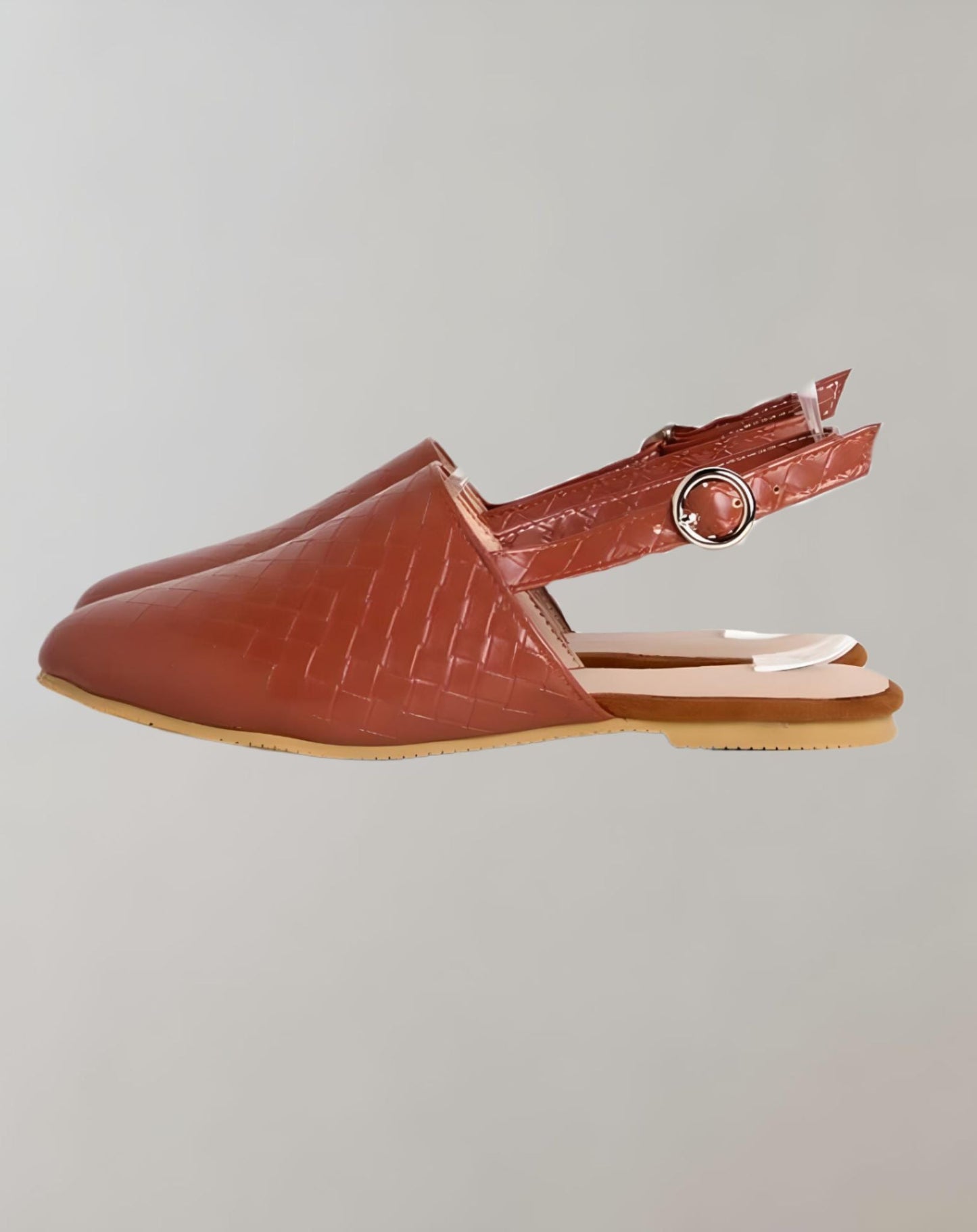 Lara | Scarpe basse con struttura intrecciata