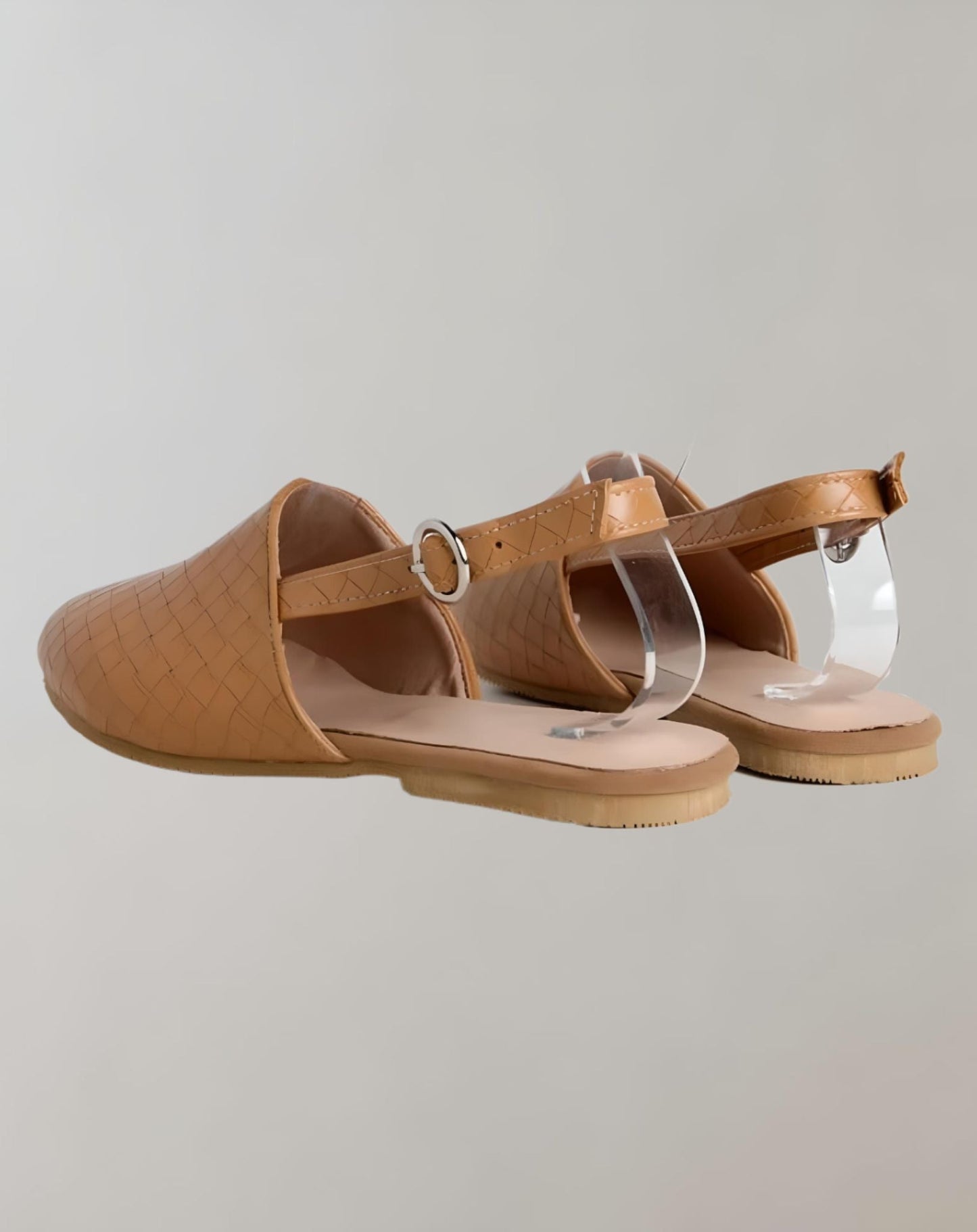 Lara | Scarpe basse con struttura intrecciata