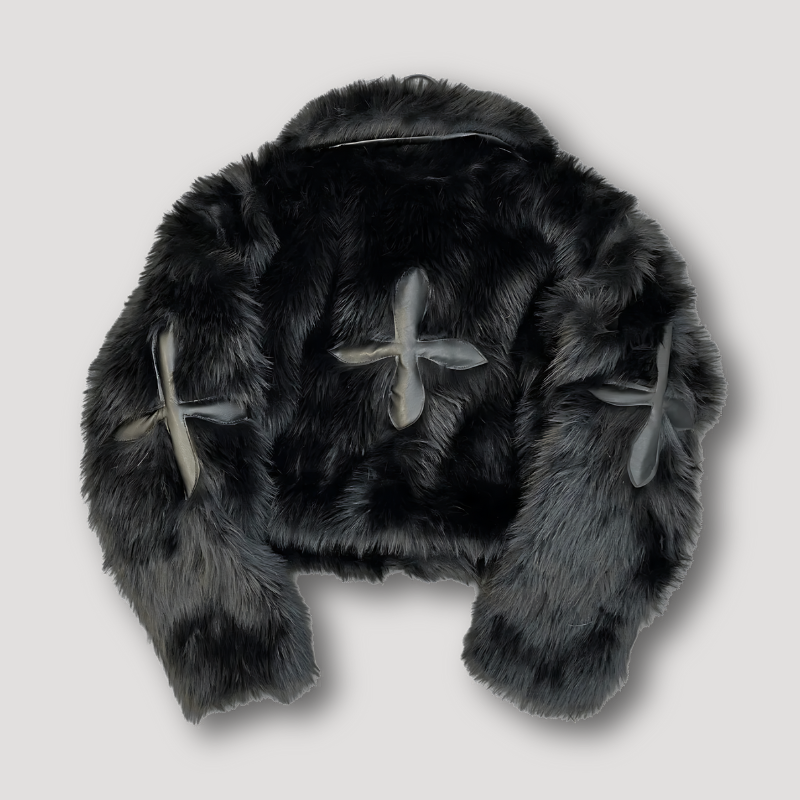 Kory | Giacca cropped in peluche sintetico morbido con patchwork incrociato