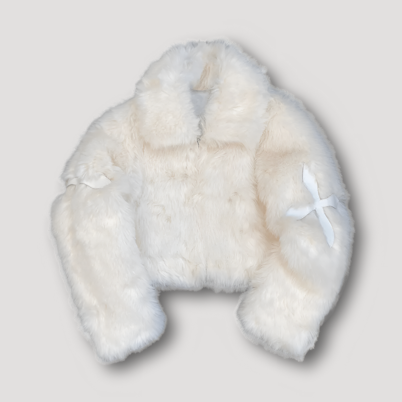 Kory | Giacca cropped in peluche sintetico morbido con patchwork incrociato