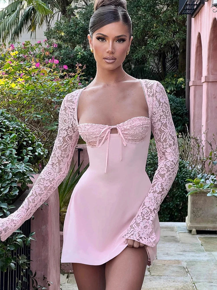 Bailo | Iconico vestito bodycon in pizzo elegante