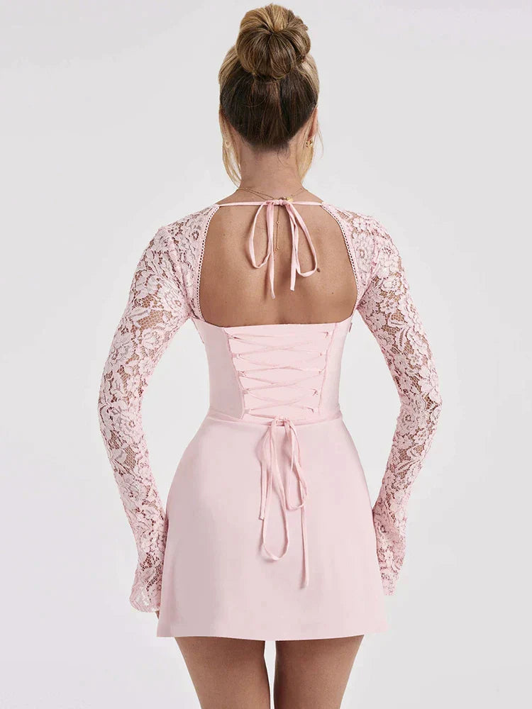 Bailo | Iconico vestito bodycon in pizzo elegante