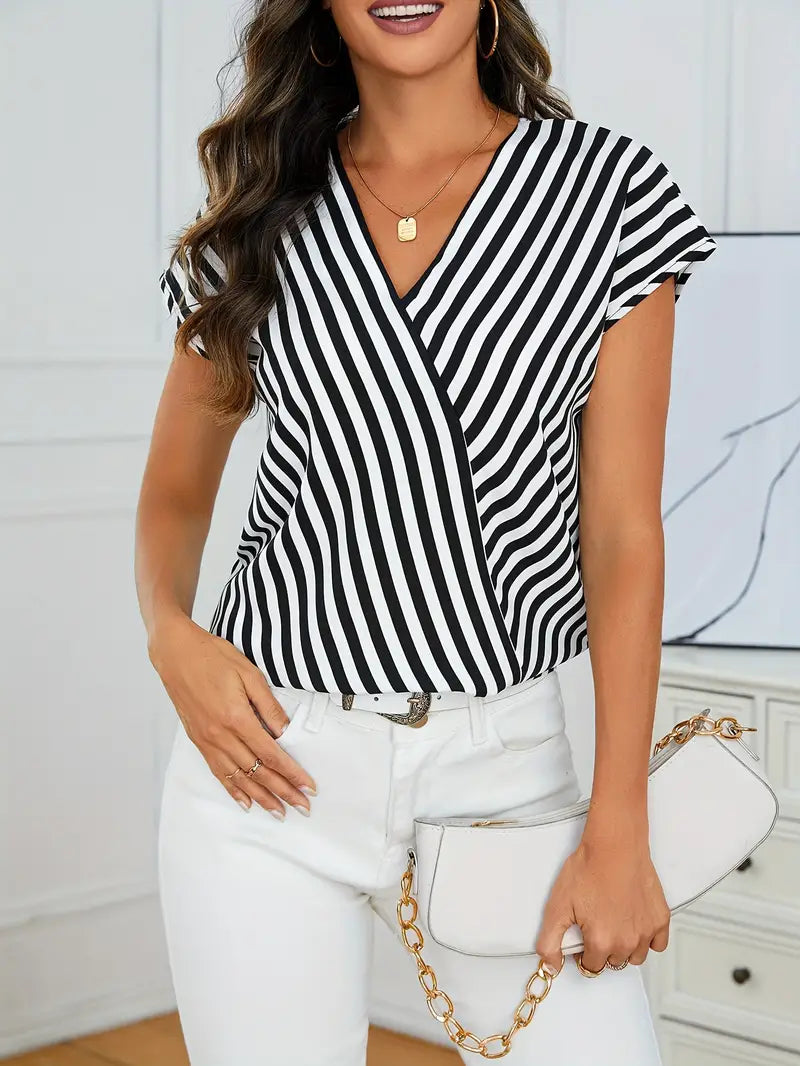 Corine - Comfort estivo elegante – la tua blusa a righe perfetta