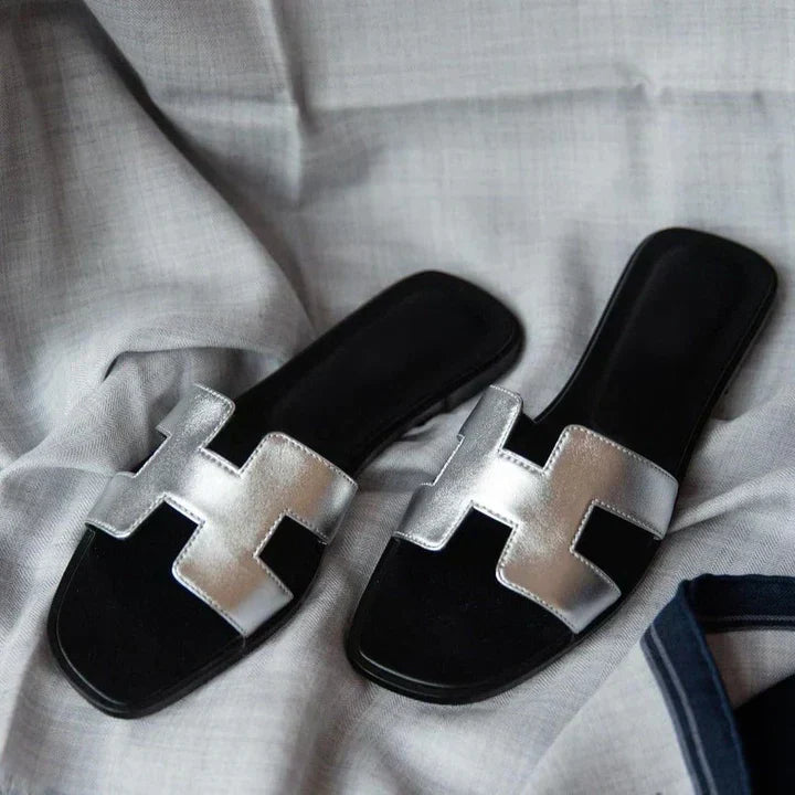 Celene | Sandalo piatto lussuoso | Unisex