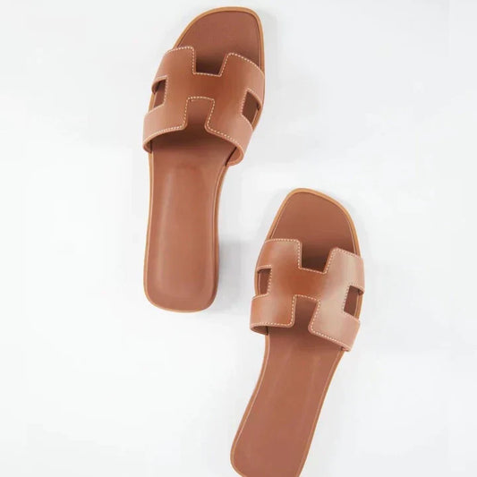 Celene | Sandalo piatto lussuoso | Unisex