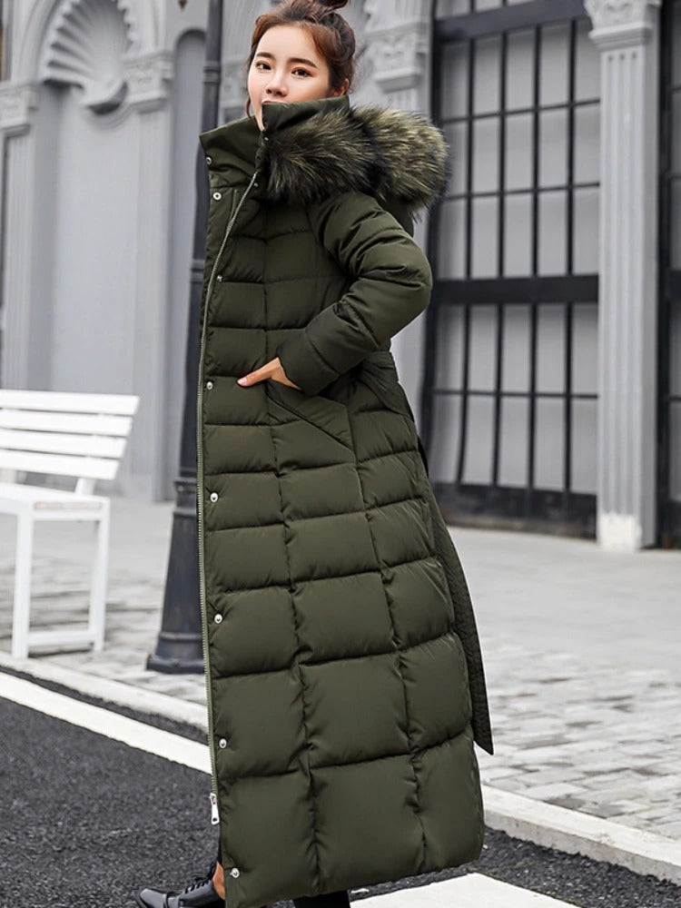 Charlot | Lungo cappotto invernale caldo con cintura per donne